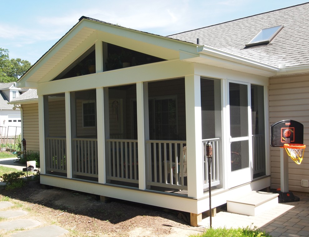 Inspiration for a small classic back veranda in Baltimore with decking and a roof extension.