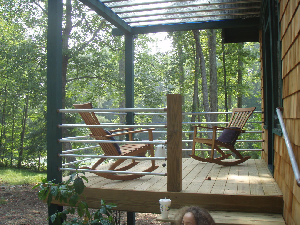 This is an example of a modern veranda in Raleigh.