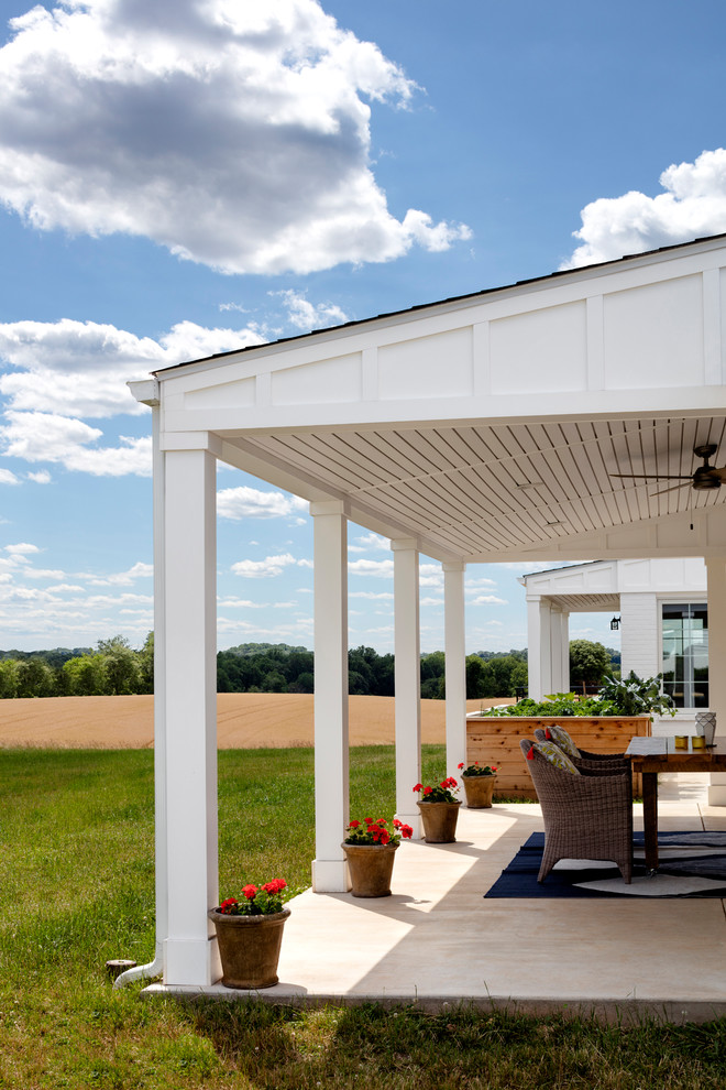 Photo of a country veranda in Other.