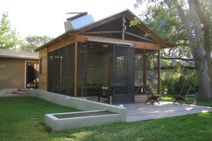 Inspiration for a modern porch remodel in Austin