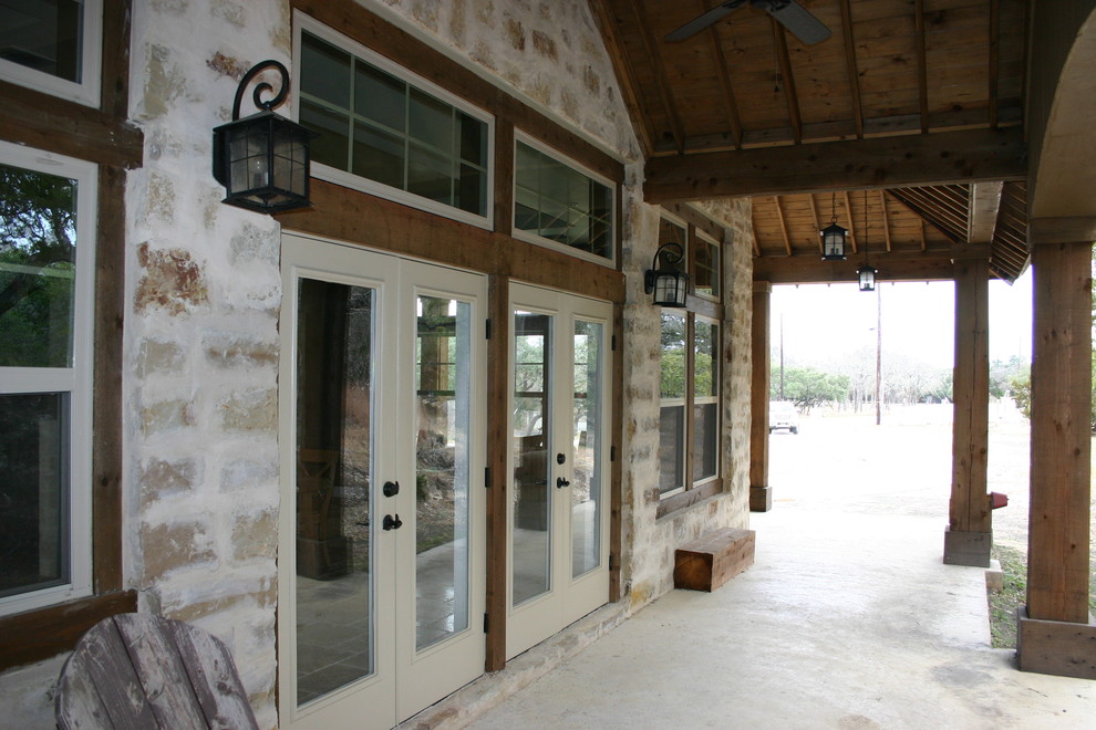 Bild på en lantlig veranda