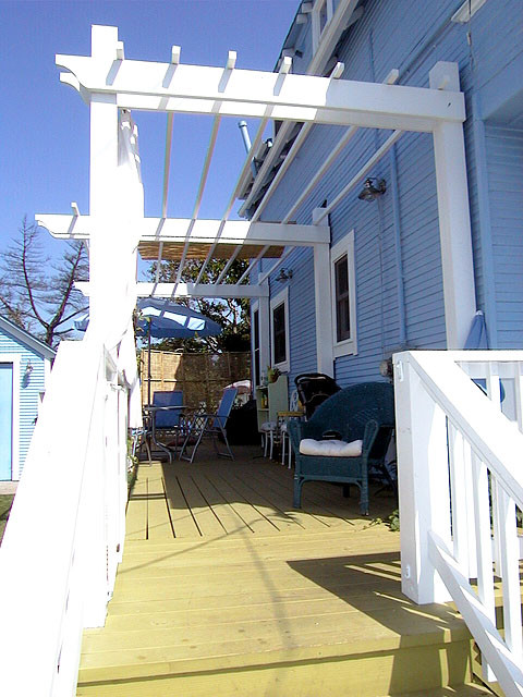 This is an example of a country veranda in San Francisco.