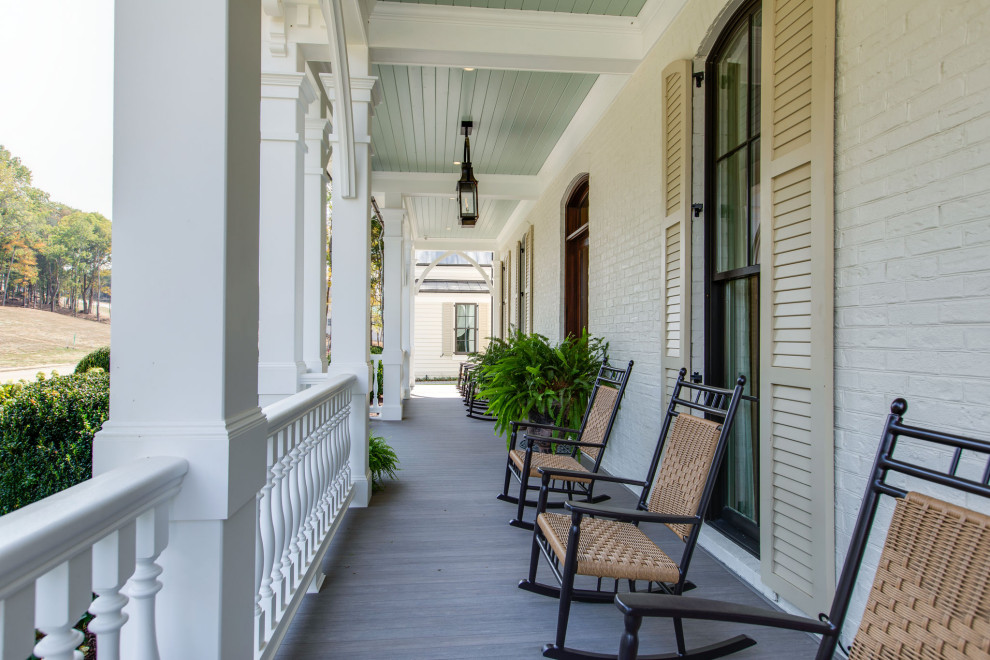 Photo of a victorian veranda in Nashville.