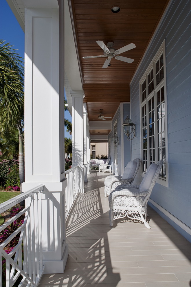 Design ideas for a world-inspired veranda in Miami.