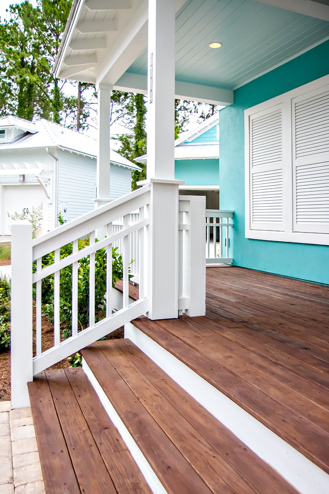 Design ideas for a coastal veranda in Jacksonville.