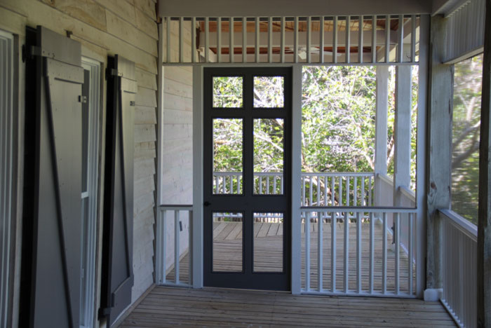 Design ideas for a classic veranda in Charleston.