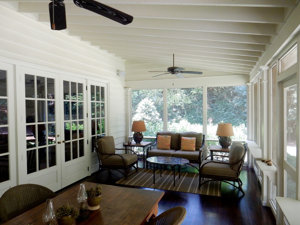 Mid-sized elegant screened-in back porch photo in Atlanta with a roof extension