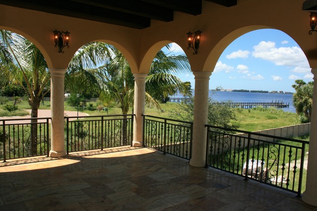 Riverfront Fort Myers Mediterranean, West Coast Cabinets Fort Myers