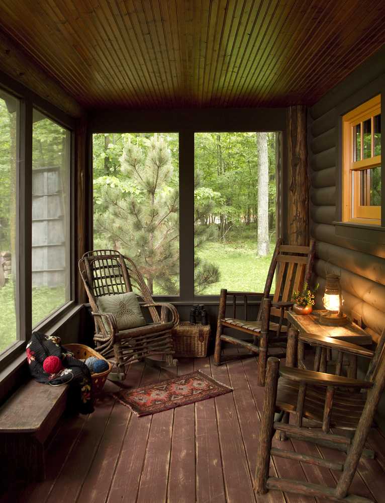 Log Cabin Porch Photos Ideas Houzz - Log Home Porch Decorating Ideas