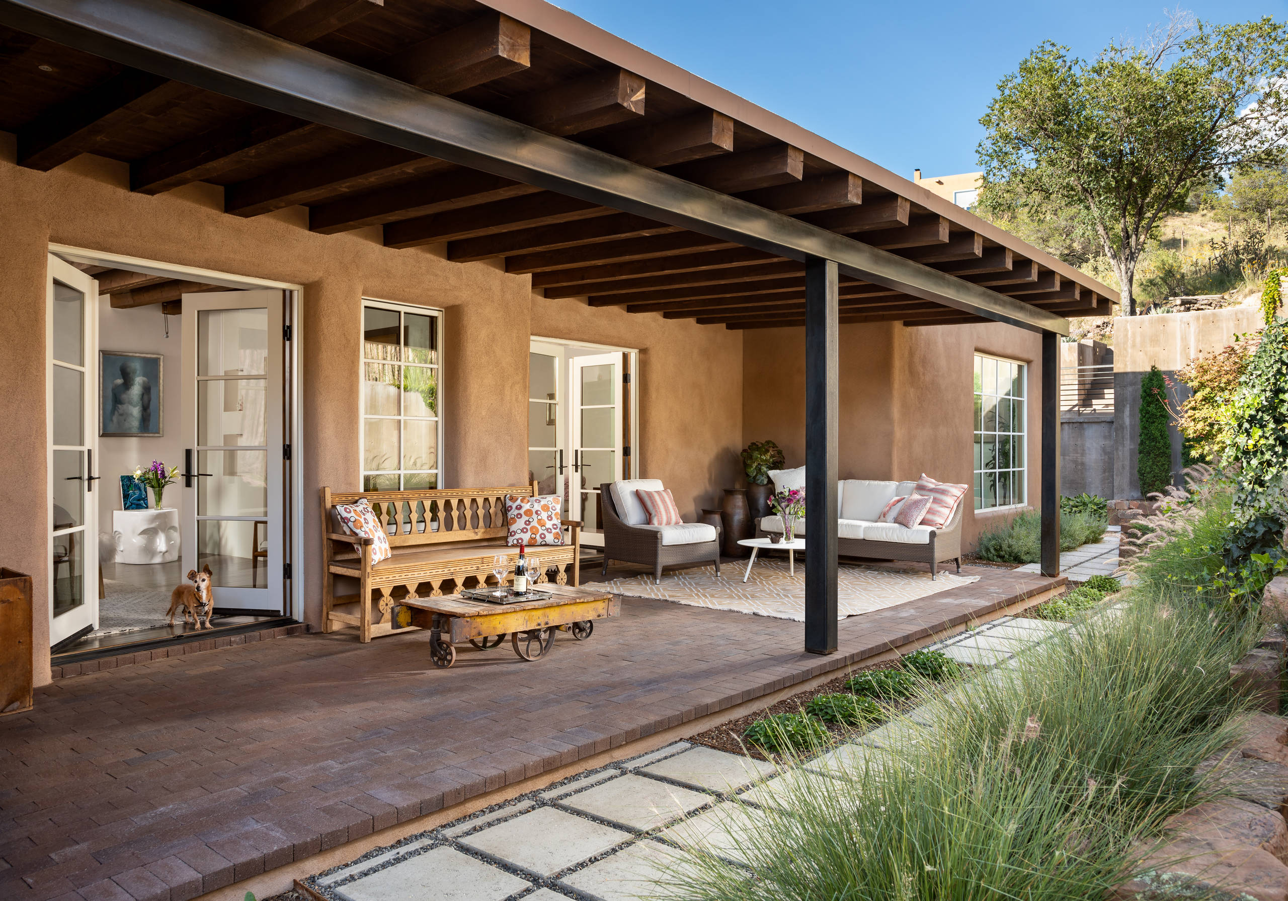 75 Beautiful Southwestern Porch Pictures Ideas August 2021 Houzz