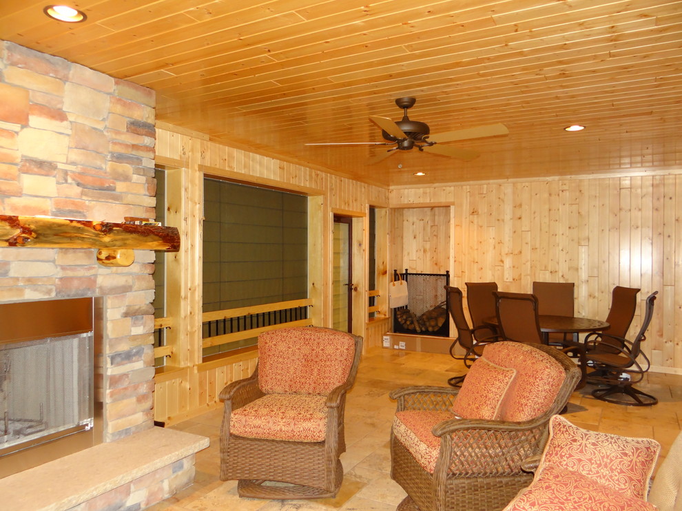 Photo of a rustic veranda in Minneapolis.