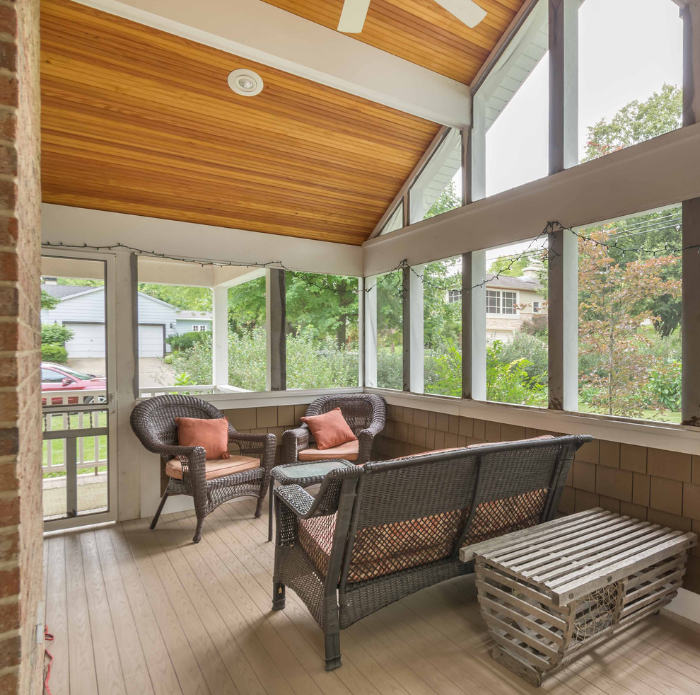 Screened & Wraparound Porch Traditional Porch Chicago by 12/12
