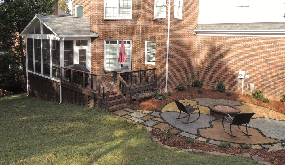 Inspiration for a shabby-chic style porch remodel in Charlotte