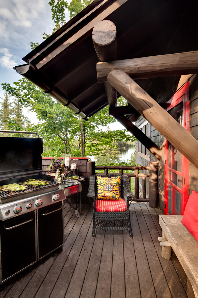 This is an example of a rustic veranda in Milwaukee.