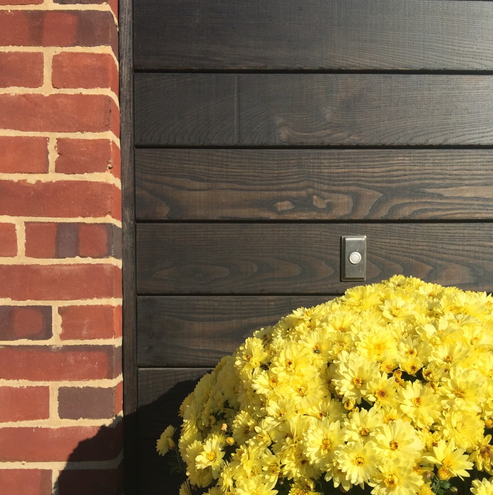 Foto di un piccolo portico design davanti casa