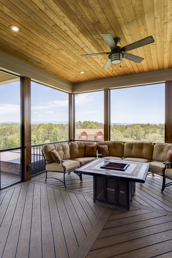 Photo of a traditional back screened veranda in Other.