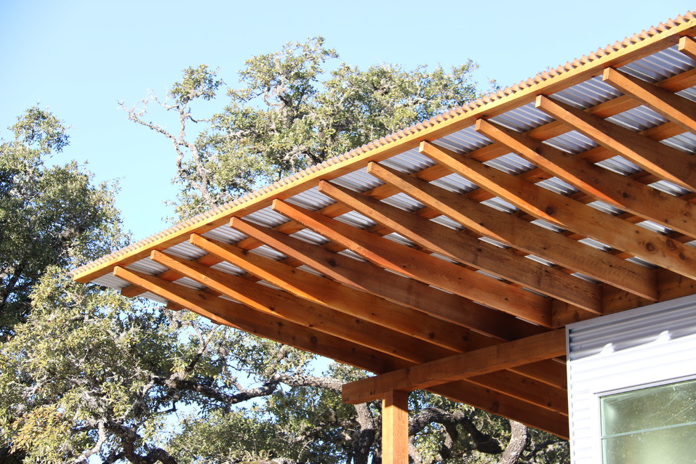 Inspiration for a craftsman porch remodel in Austin