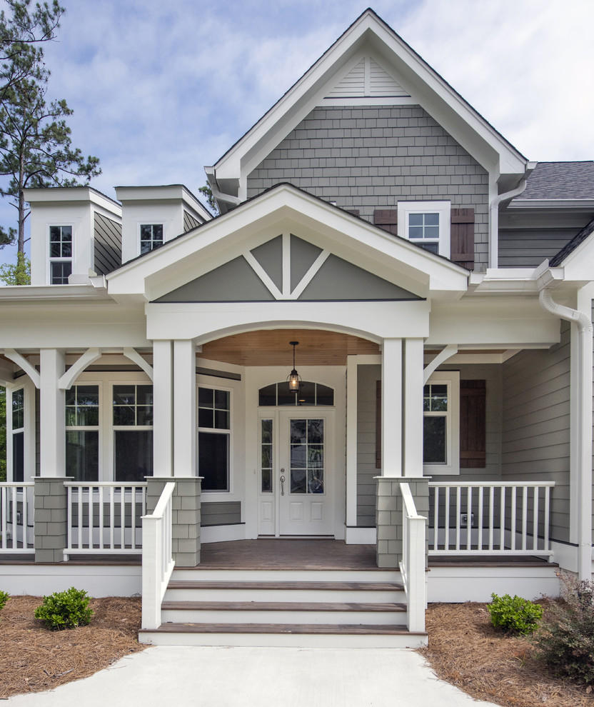 Inspiration for a craftsman porch remodel in Other