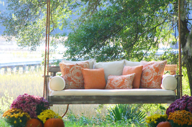 50 Beautiful Ways With Porch Swings, Outdoor Porch Swings With Cushions And Chairs In India
