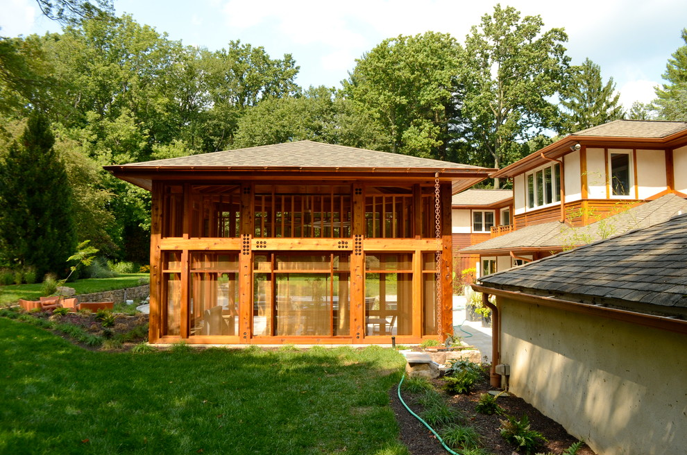 Imagen de terraza de estilo zen de tamaño medio en patio trasero