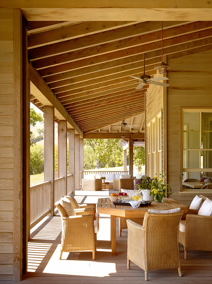 Design ideas for a classic veranda in San Francisco with decking.