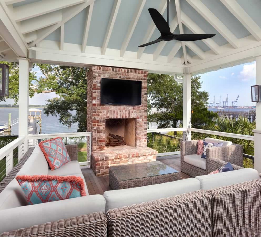 This is an example of a coastal veranda in Charleston.