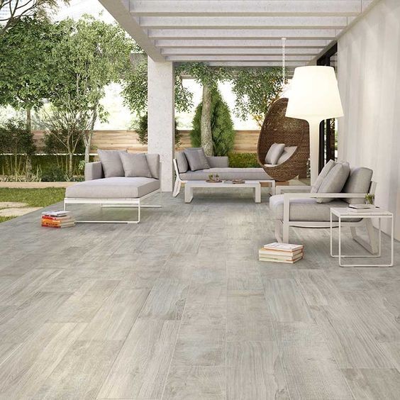 Wood Look Flooring by ROCA Contemporary Veranda Miami by Roca