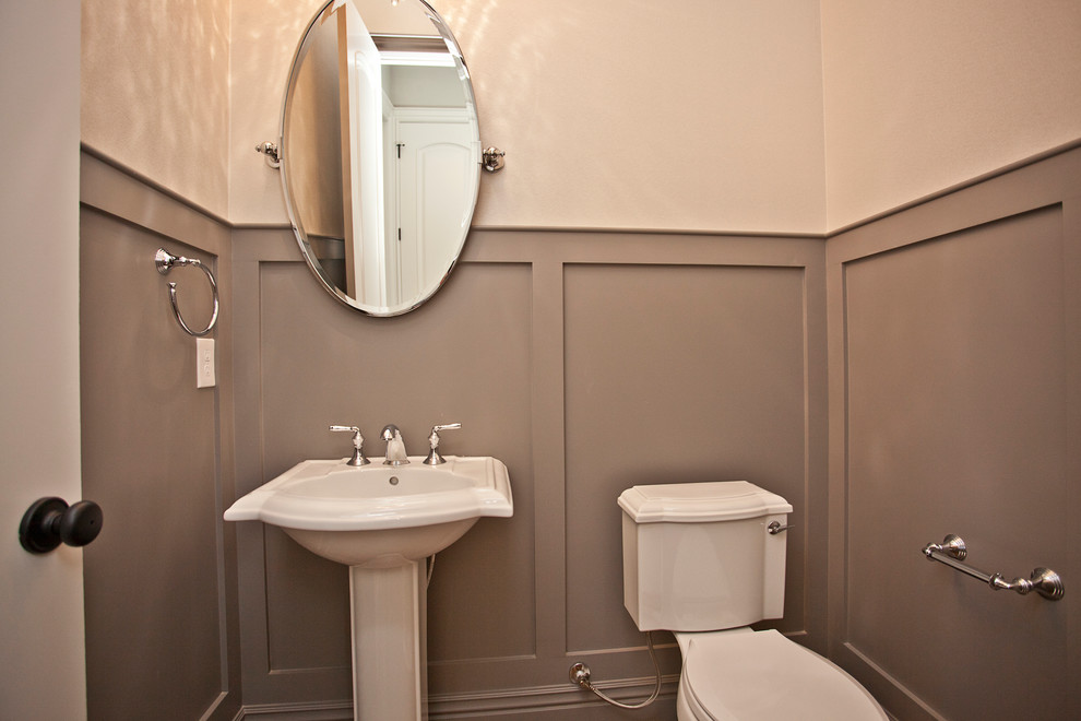 Bild på ett medelhavsstil toalett