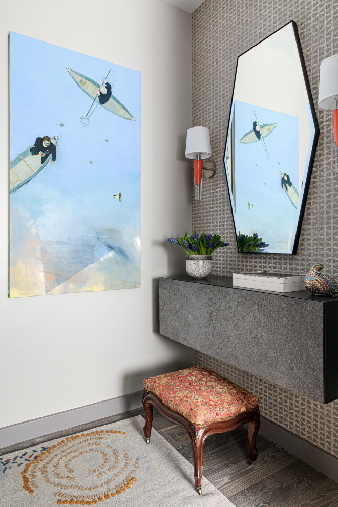 Immagine di un bagno di servizio minimal di medie dimensioni con pareti beige e parquet scuro