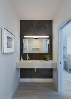 おしゃれなトイレ 洗面所 クッションフロア グレーのタイル の画像 21年9月 Houzz ハウズ