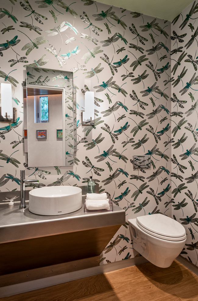 タンパにあるコンテンポラリースタイルのおしゃれなトイレ・洗面所の写真