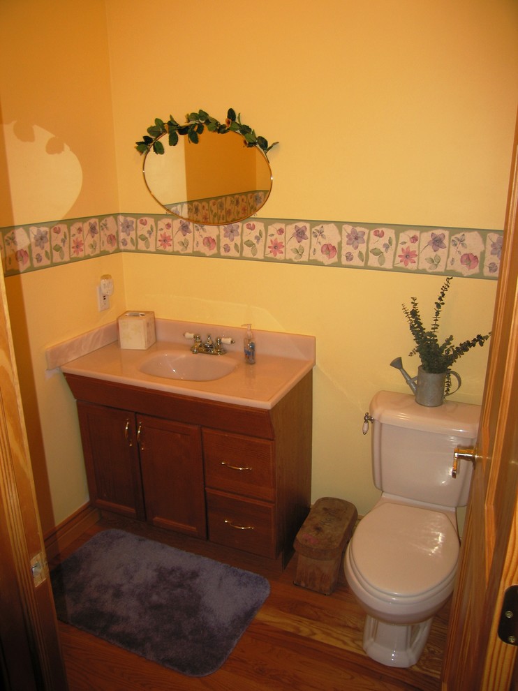 Idée de décoration pour un WC et toilettes chalet.