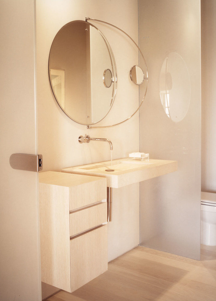 Example of a trendy powder room design in Los Angeles