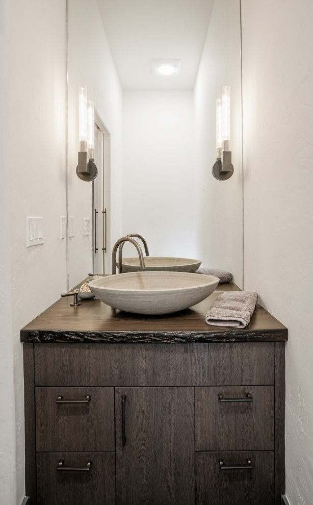 Photo of a traditional cloakroom in Denver.