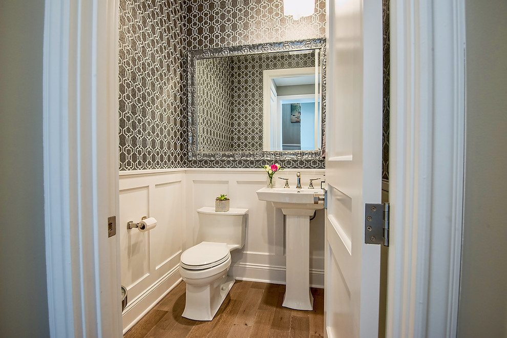 Example of a beach style powder room design in Los Angeles