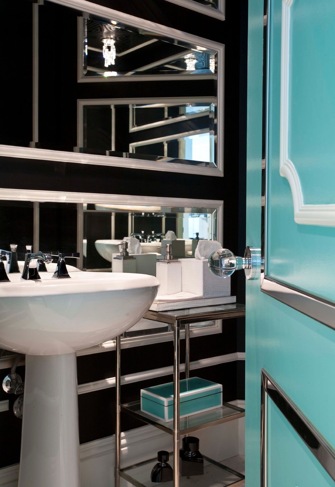 Powder room - eclectic powder room idea in Miami