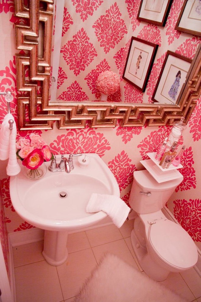 Inspiration for a transitional powder room remodel in Toronto