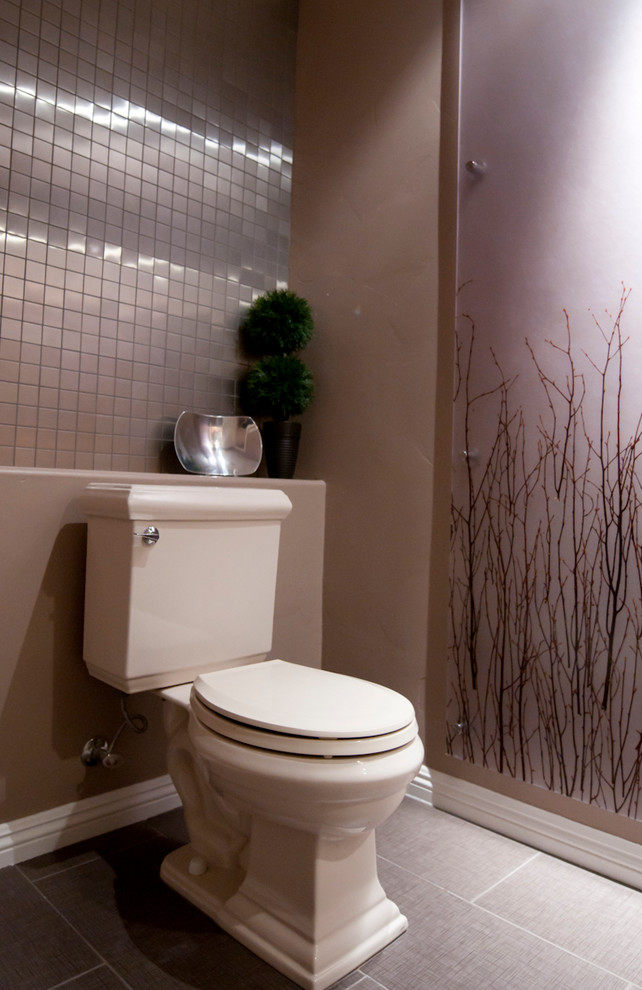 This is an example of a contemporary cloakroom in Las Vegas.