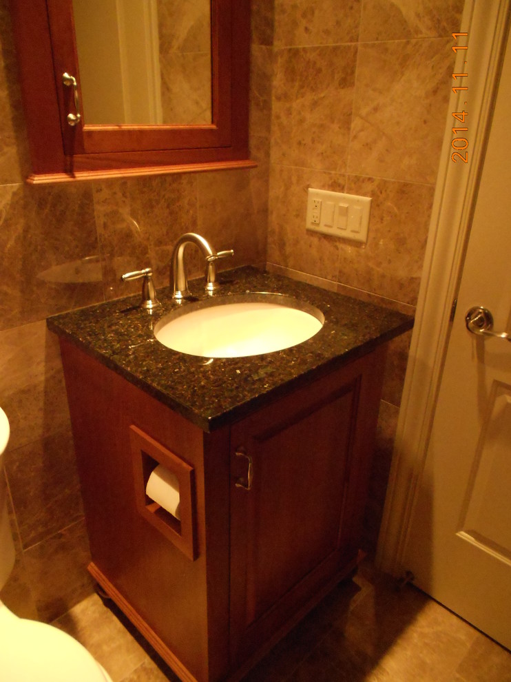 Example of a powder room design in Milwaukee