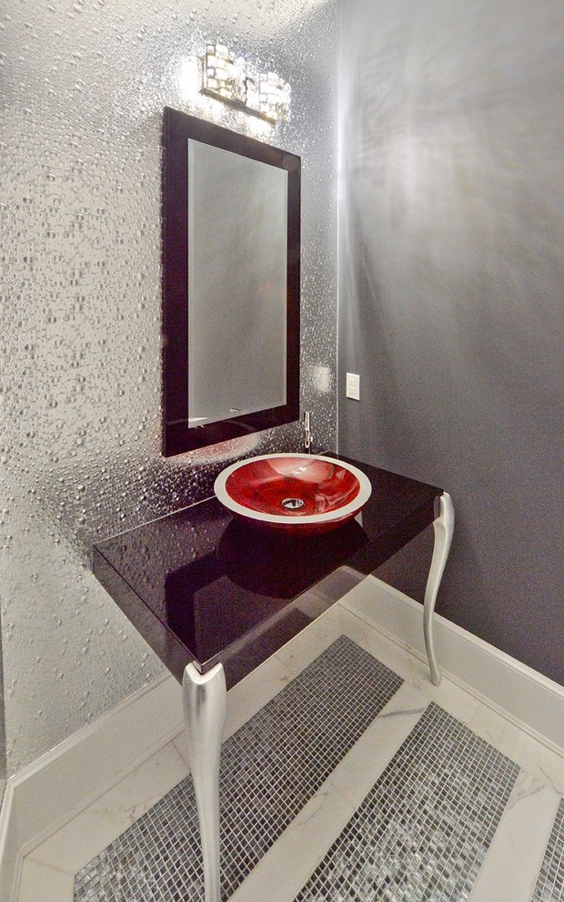 Inspiration for a contemporary cloakroom in New York.