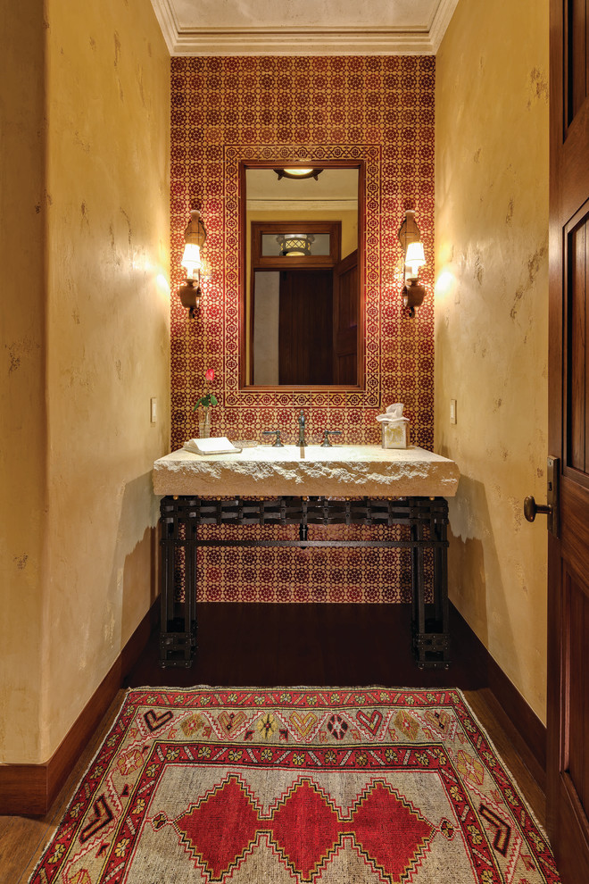 Inspiration for a mediterranean cloakroom in Miami.