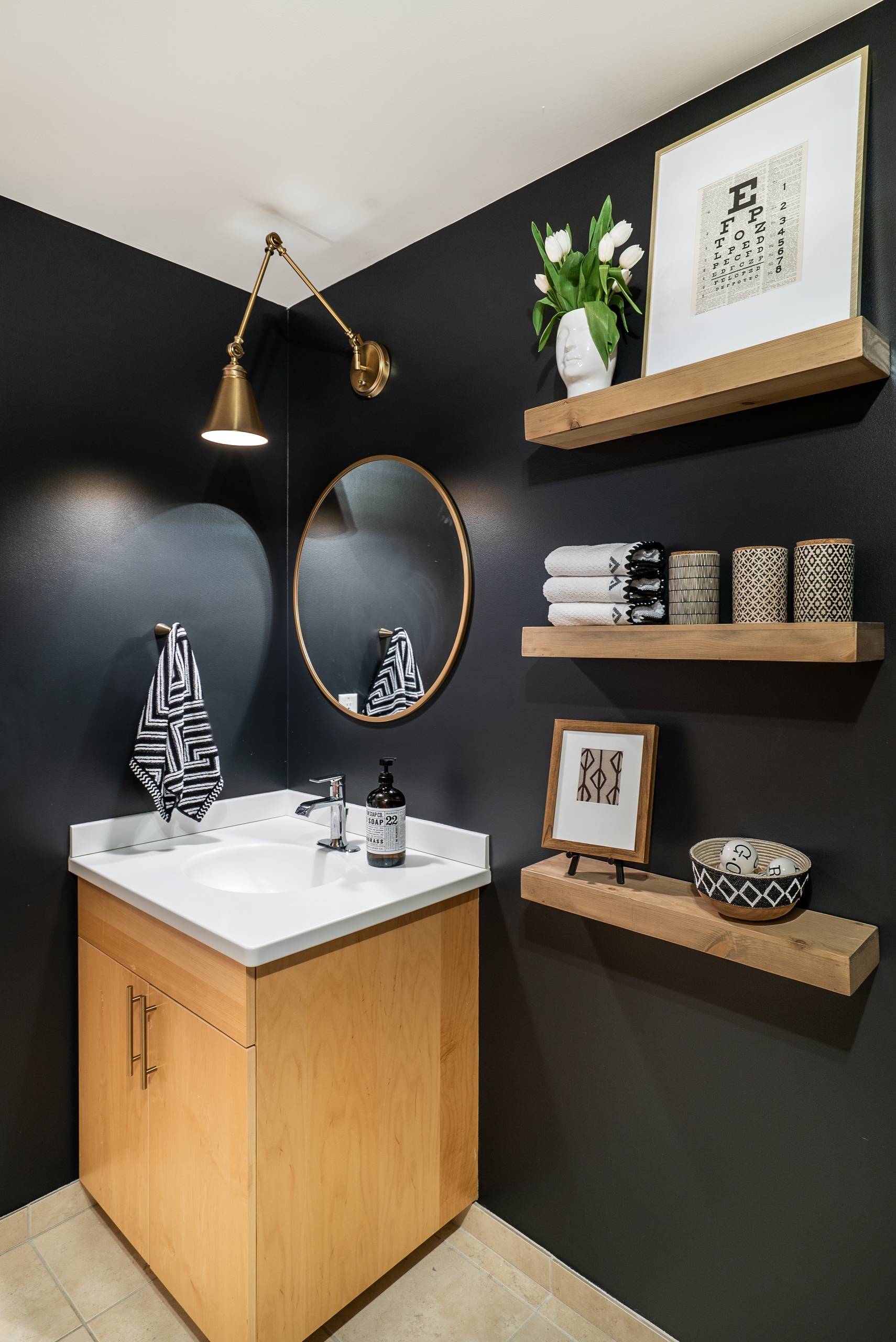 75 Powder Room with Light Wood Cabinets Ideas You'll Love - February, 2024  | Houzz
