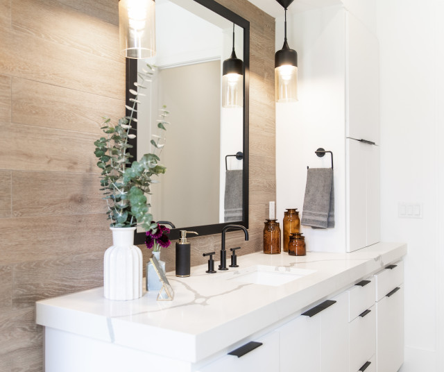 Hill Country Modern Modern Cloakroom Austin by April Interiors
