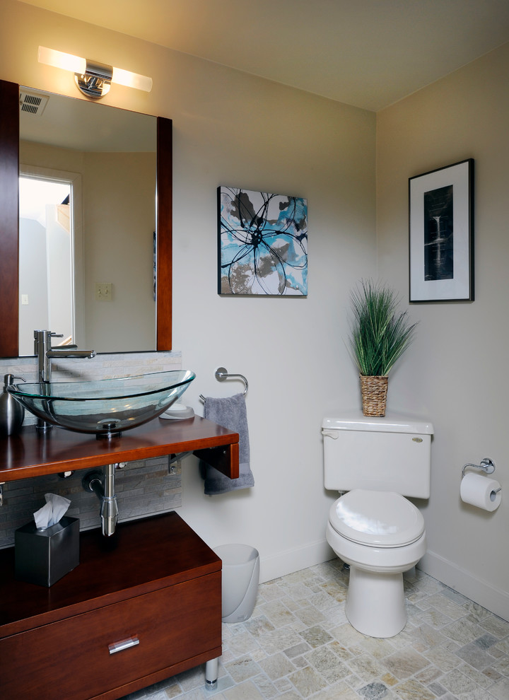 Example of a trendy powder room design in Ottawa