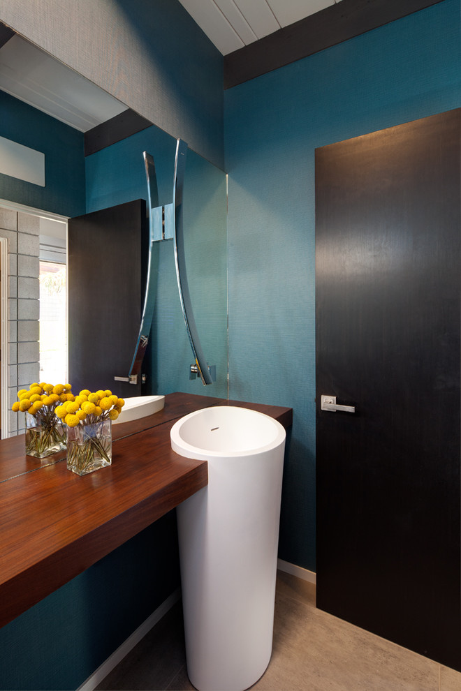 Moderne Gästetoilette in San Diego