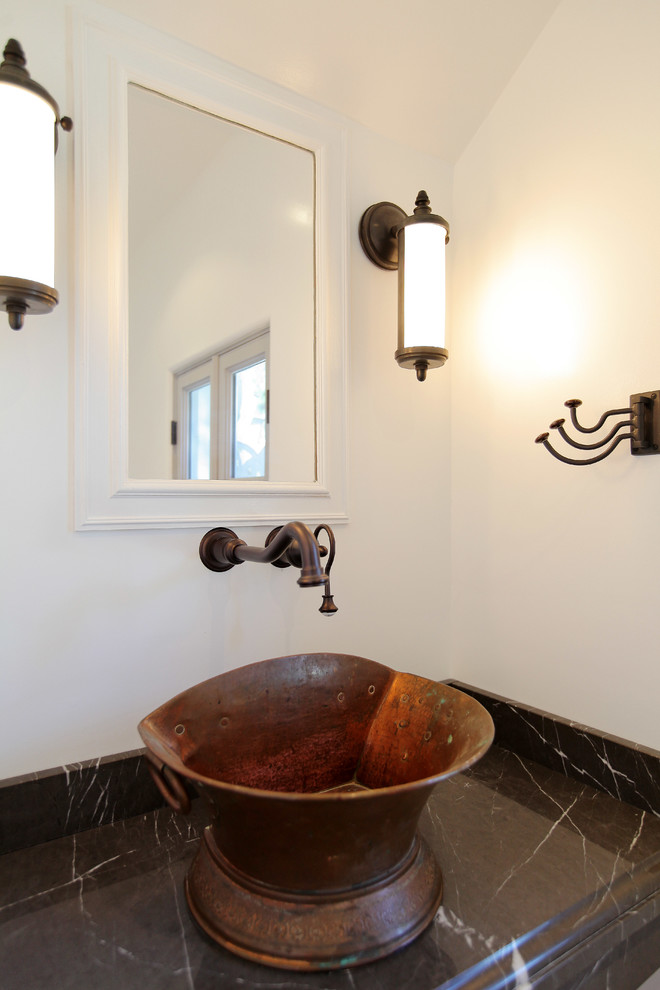 Design ideas for a traditional cloakroom in Los Angeles.