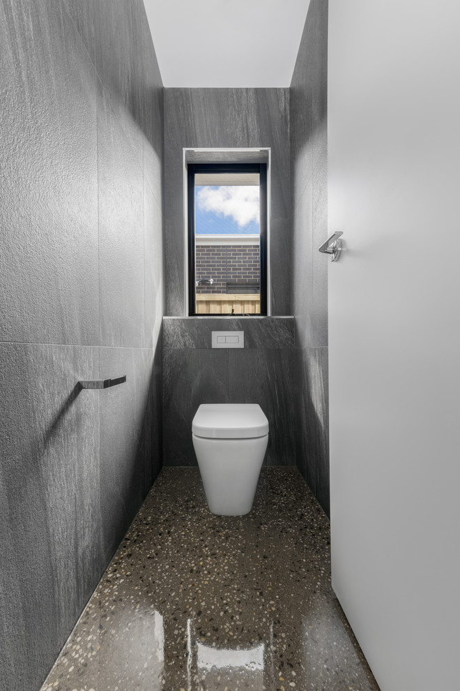 Cette photo montre un WC et toilettes moderne.