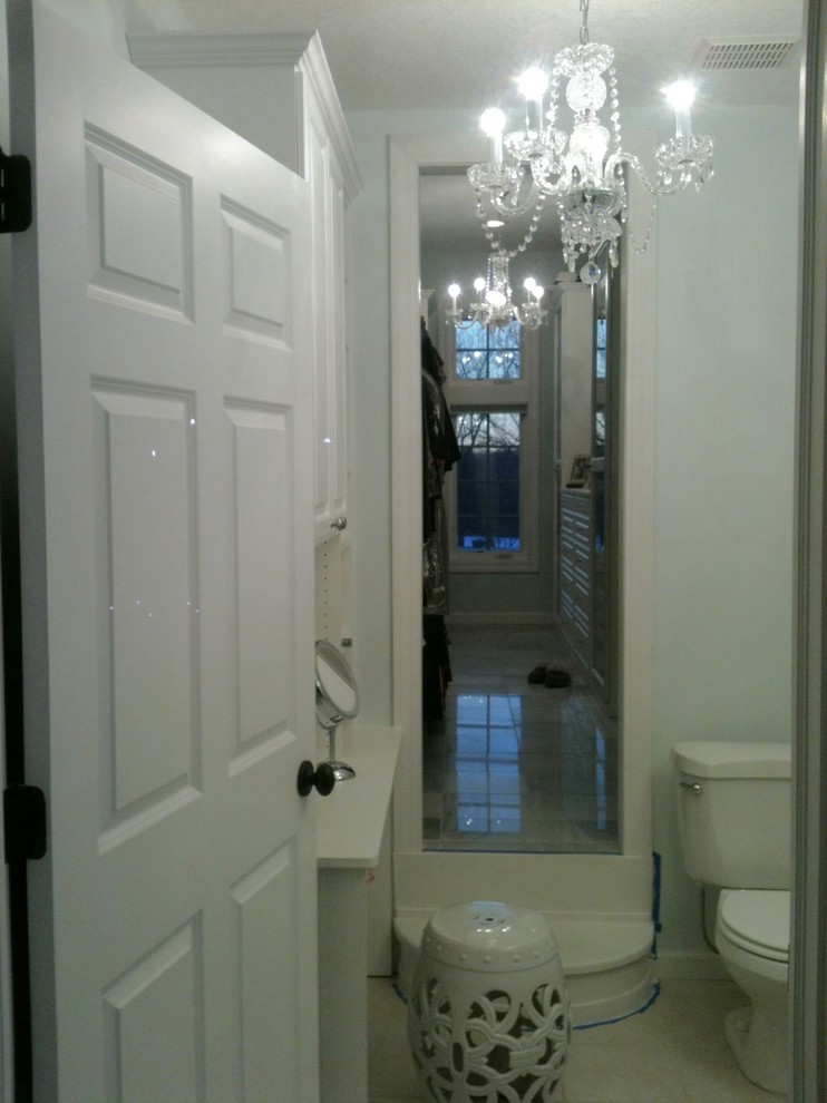 Inspiration pour un WC et toilettes traditionnel.