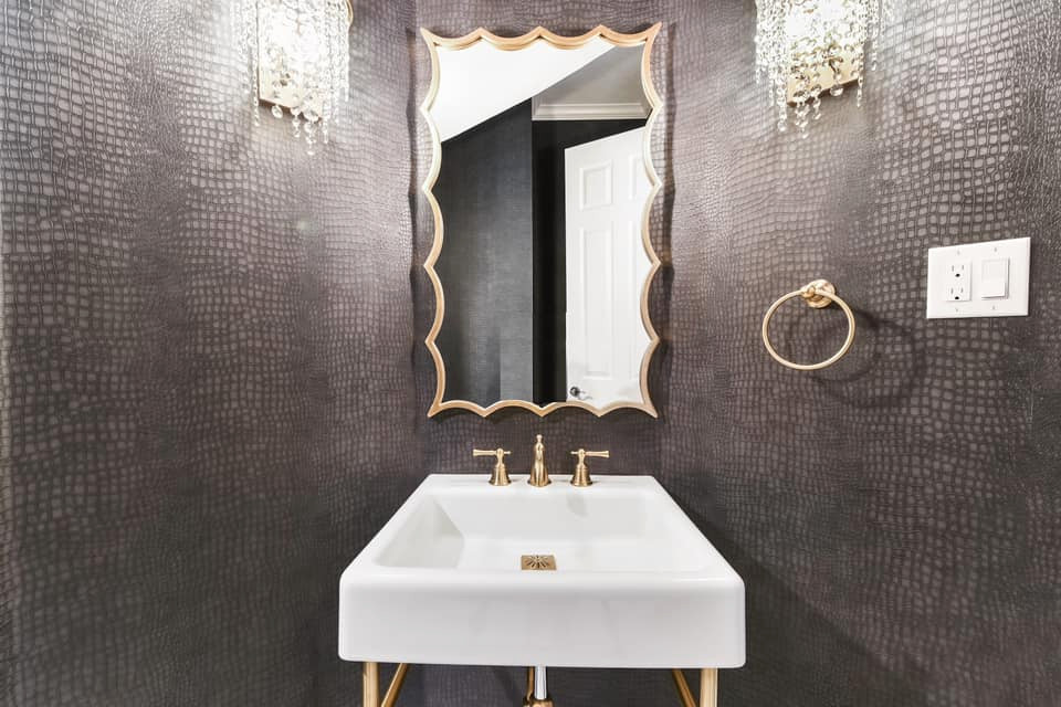 Design ideas for a contemporary cloakroom in Houston.