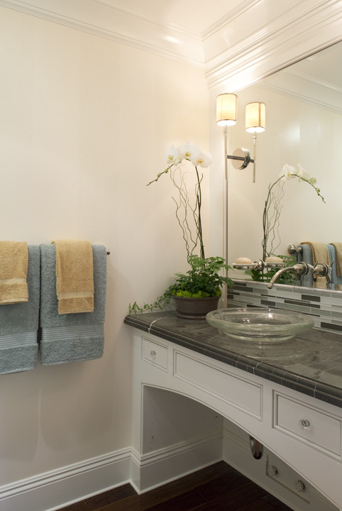 Example of a classic powder room design in San Francisco
